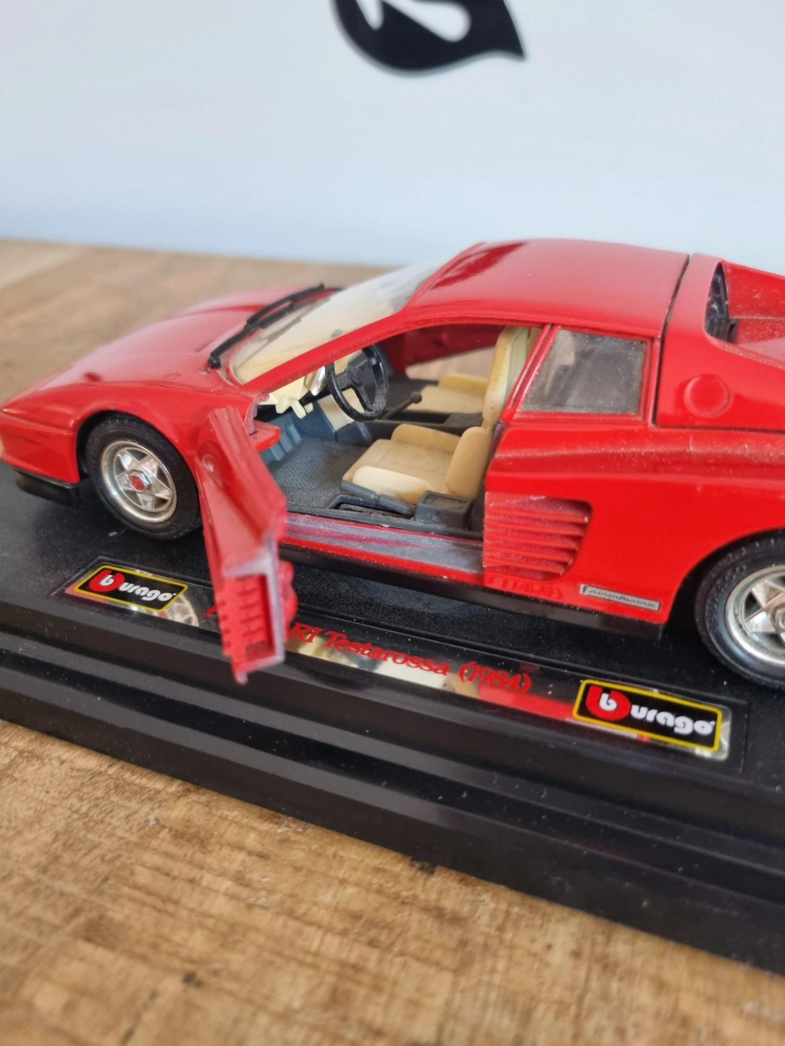Coche miniatura Bburago Ferrari Testarossa (1984) - Escala 1/24 – photo 5